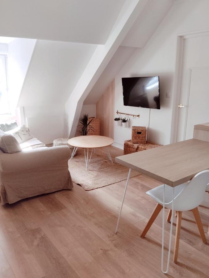 Perle Rare, Appartement Paisible Et Cosy Lamballe Exteriör bild