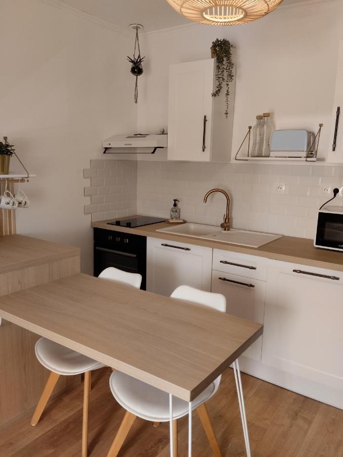 Perle Rare, Appartement Paisible Et Cosy Lamballe Exteriör bild